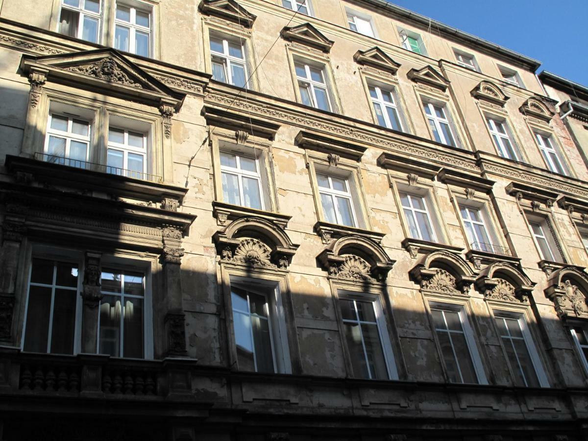 Ferienwohnung Apartament By The Way Breslau Exterior foto
